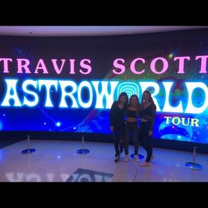 Meet your Posher, Georgeorggia